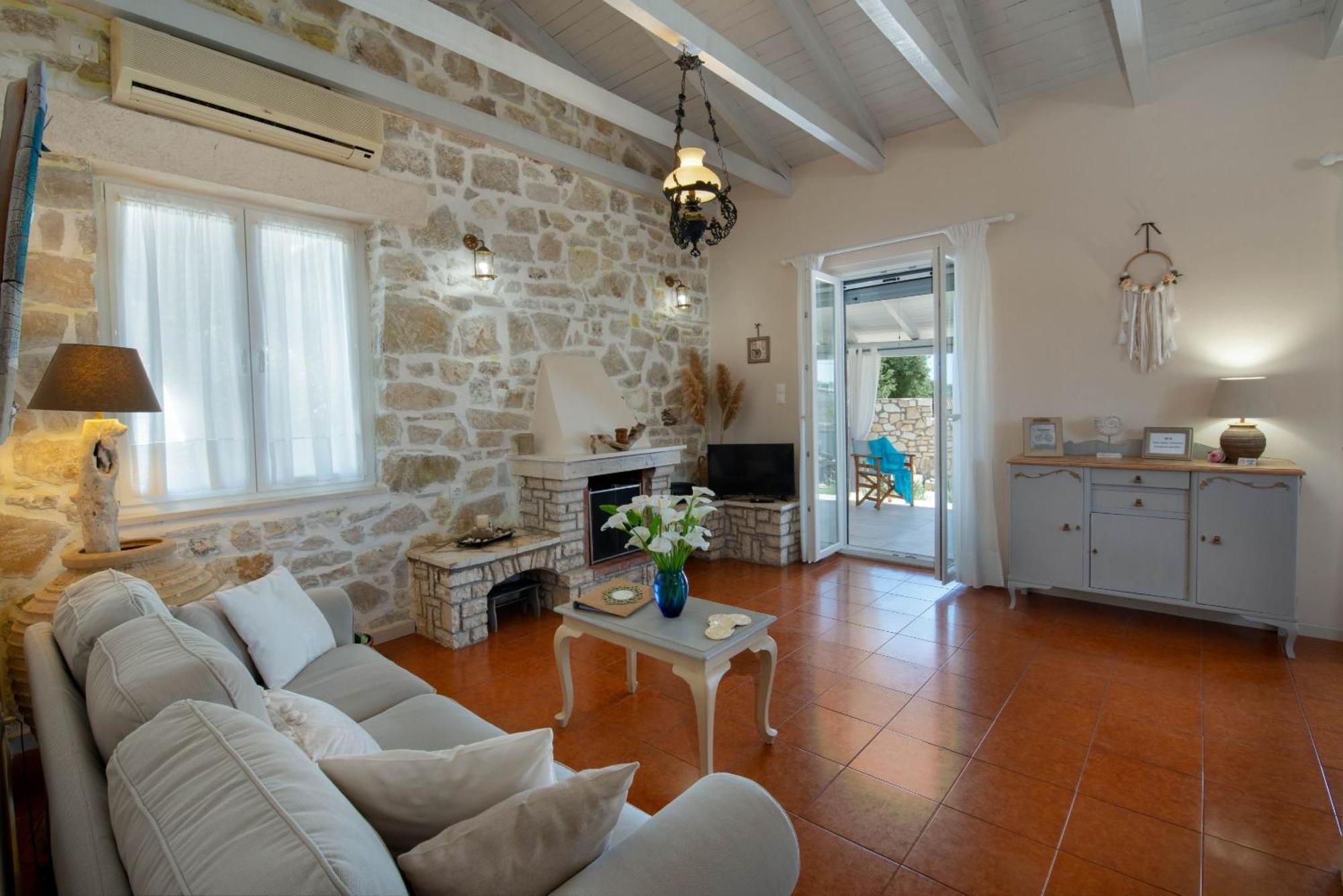 Villa Labovitsa Vlachopoulátika Exteriör bild